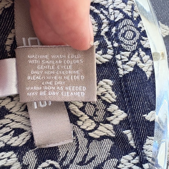 Chico’s Jacquard Paisley Marcissa Denim Jacket SZ L Smart Casual Career Stretch - Picture 7 of 15